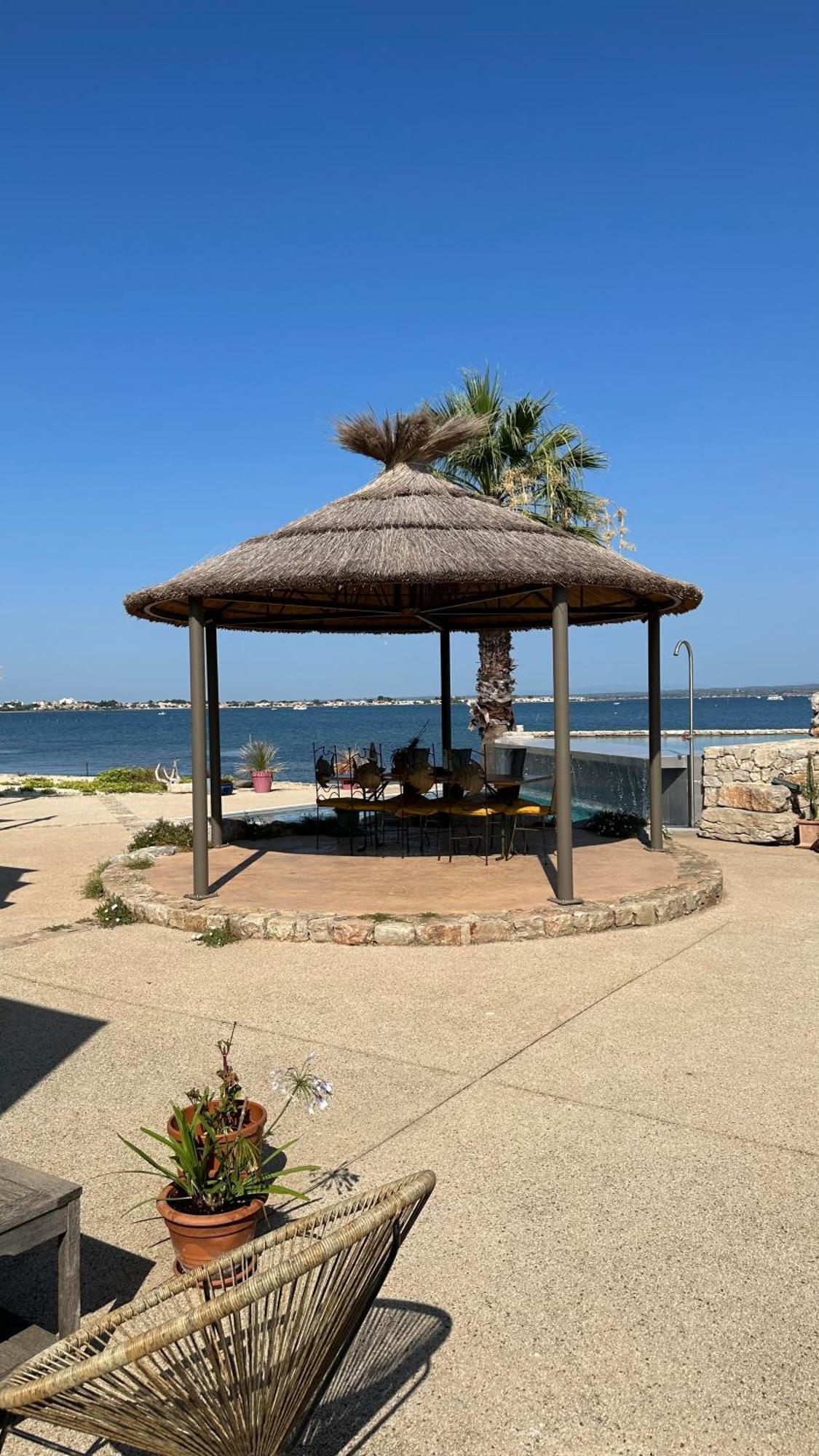 Les Pieds Dans L'Eau Acomodação com café da manhã Sète Exterior foto